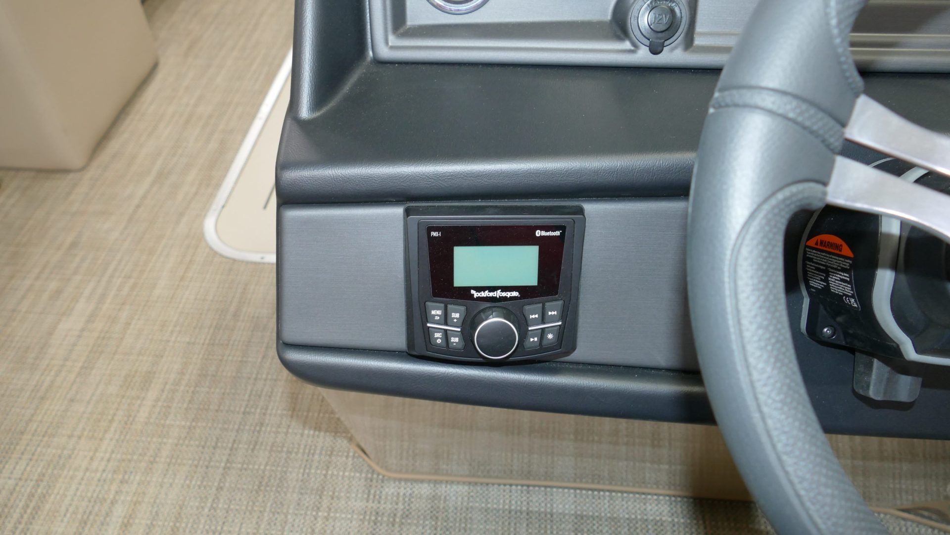 2024 Bentley Pontoons Legacy 243 Navigator - Image 14