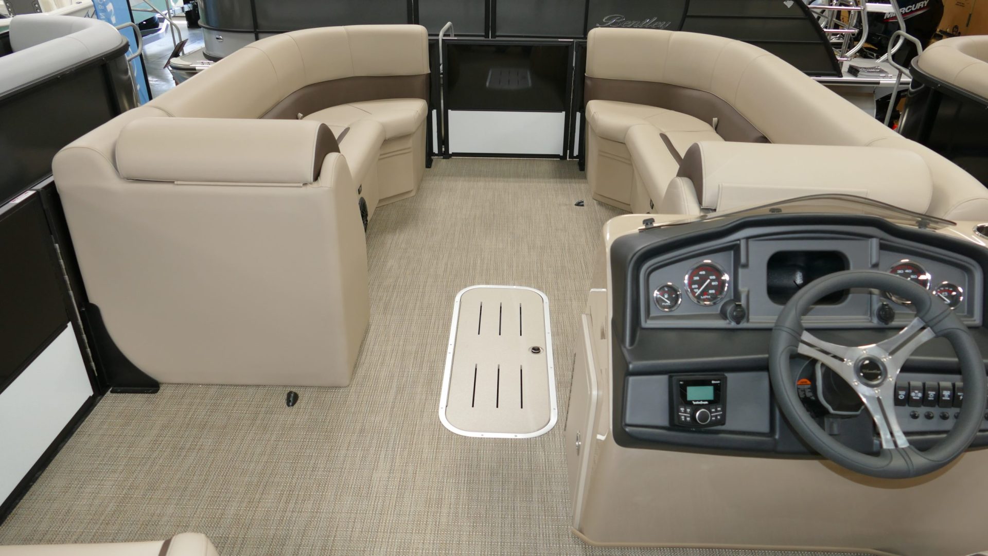 2024 Bentley Pontoons Legacy 243 Navigator - Image 27