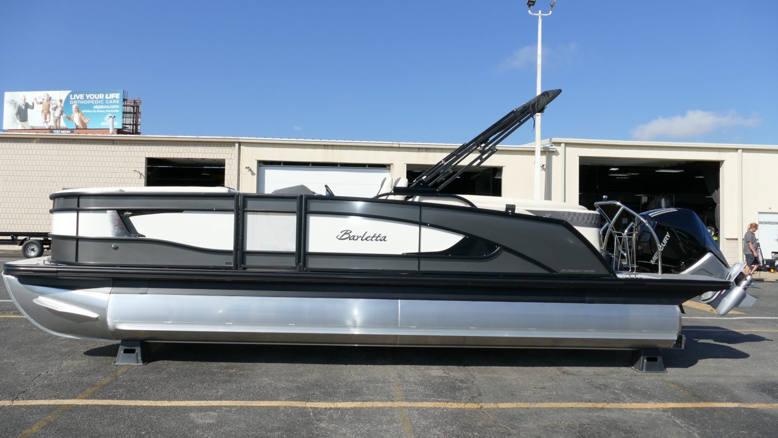 2025 Barletta Boats Lusso 23QCSS