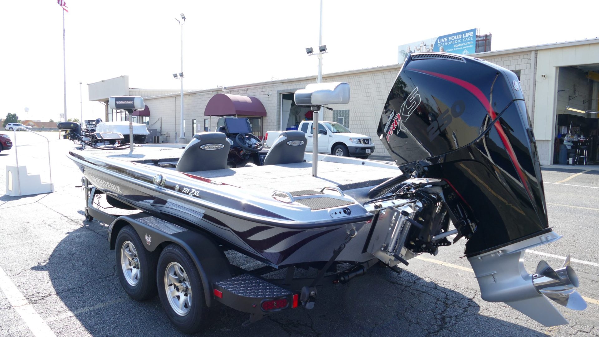 2025 Phoenix Bass Boats 721 ZXL - Image 7