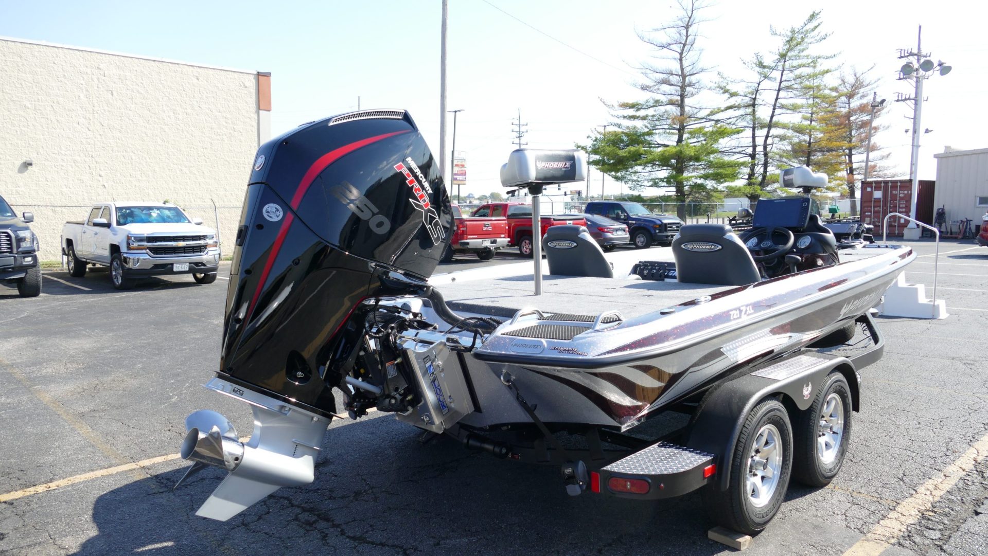 2025 Phoenix Bass Boats 721 ZXL - Image 8