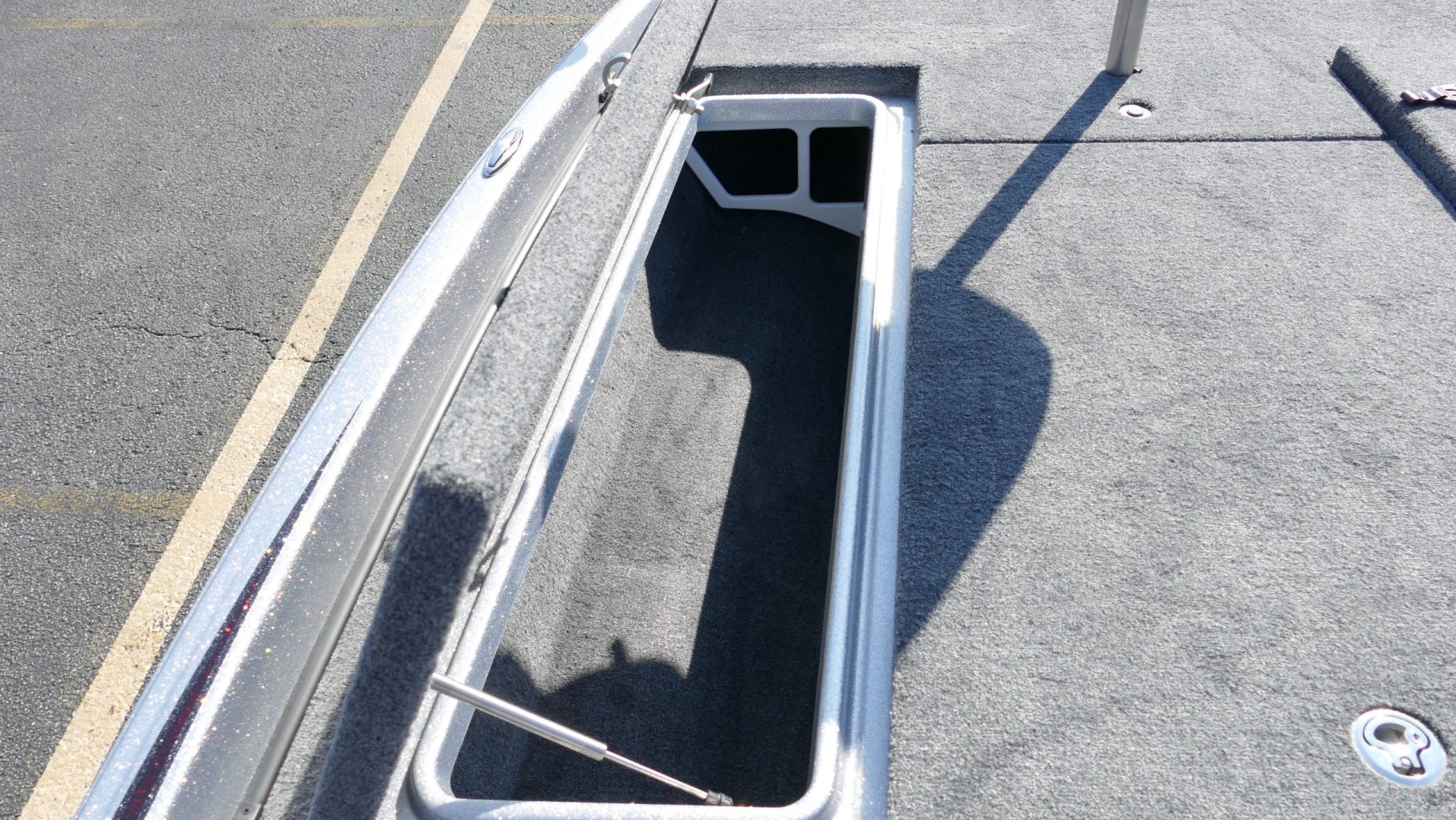 2025 Phoenix Bass Boats 721 ZXL - Image 27
