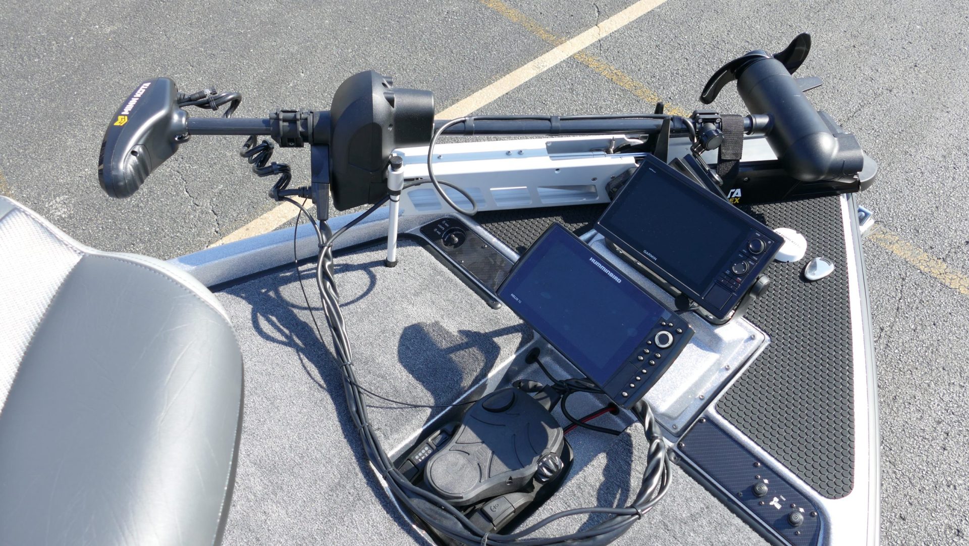 2025 Phoenix Bass Boats 721 ZXL - Image 30