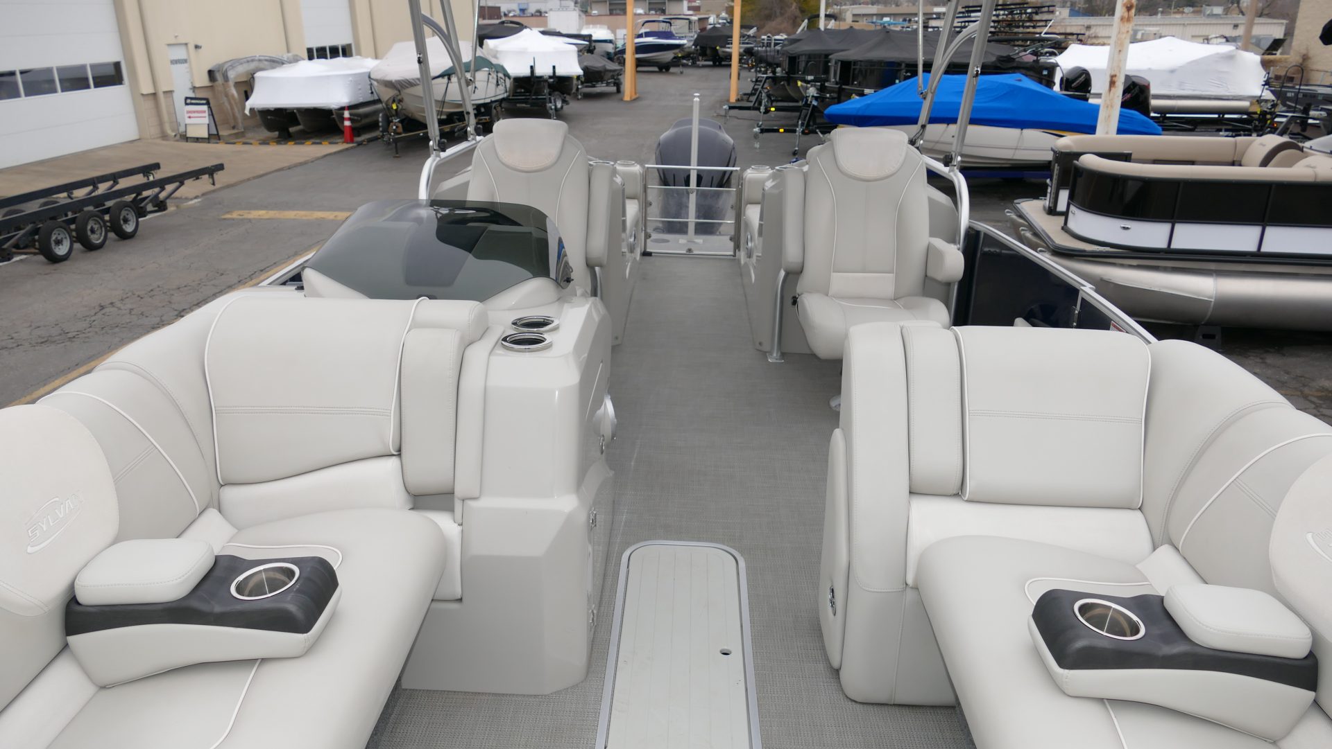 2016 Sylvan S5 - Image 14