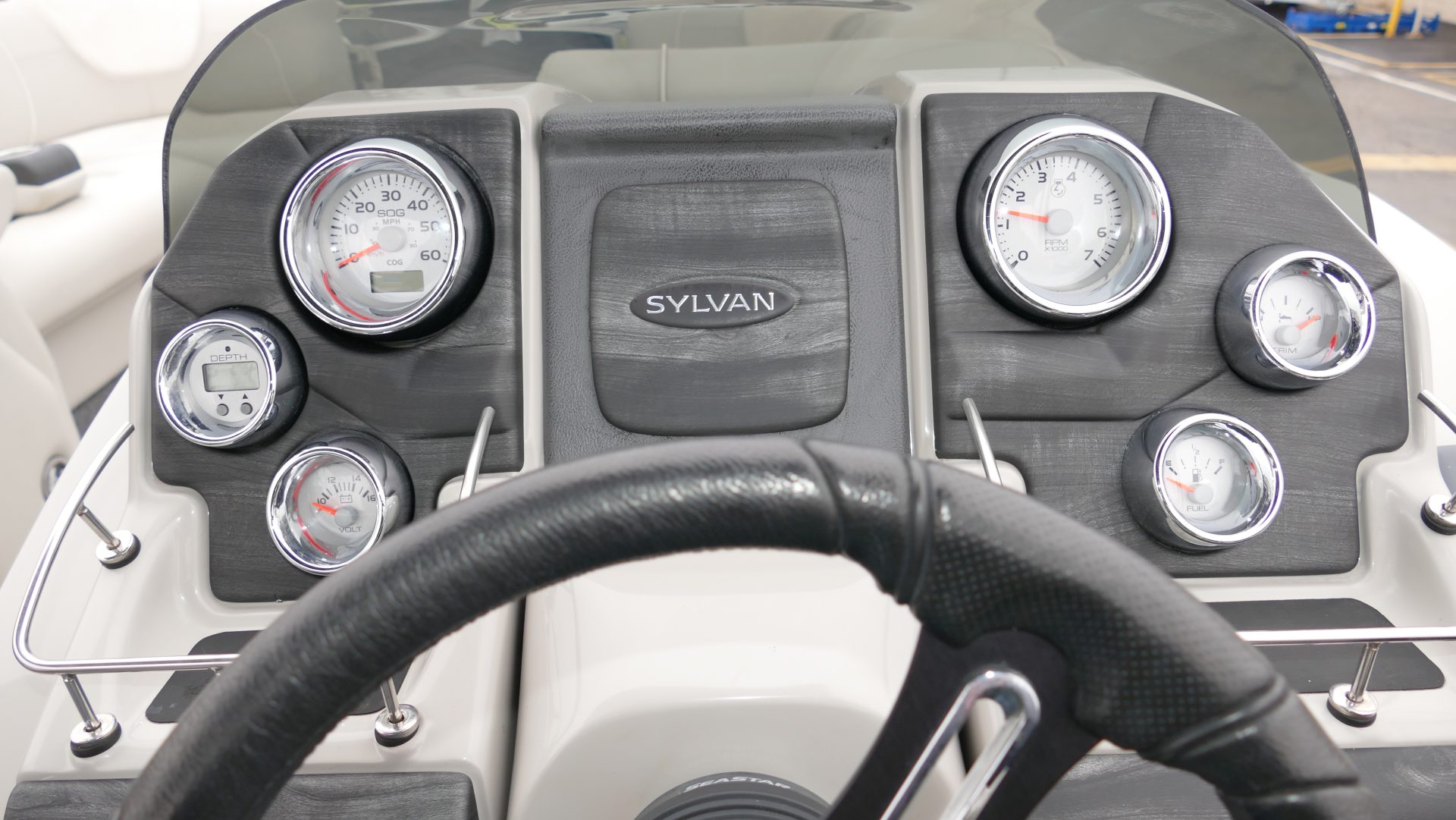 2016 Sylvan S5 - Image 17