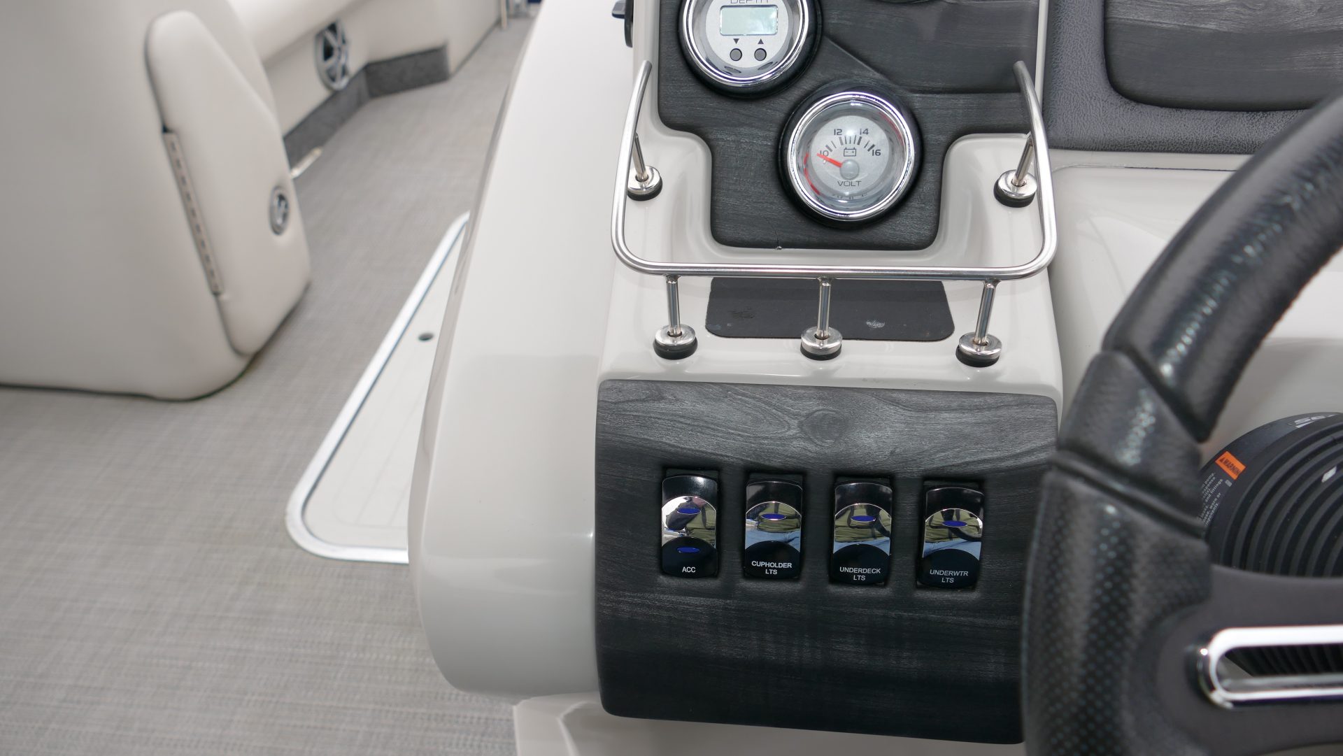 2016 Sylvan S5 - Image 18