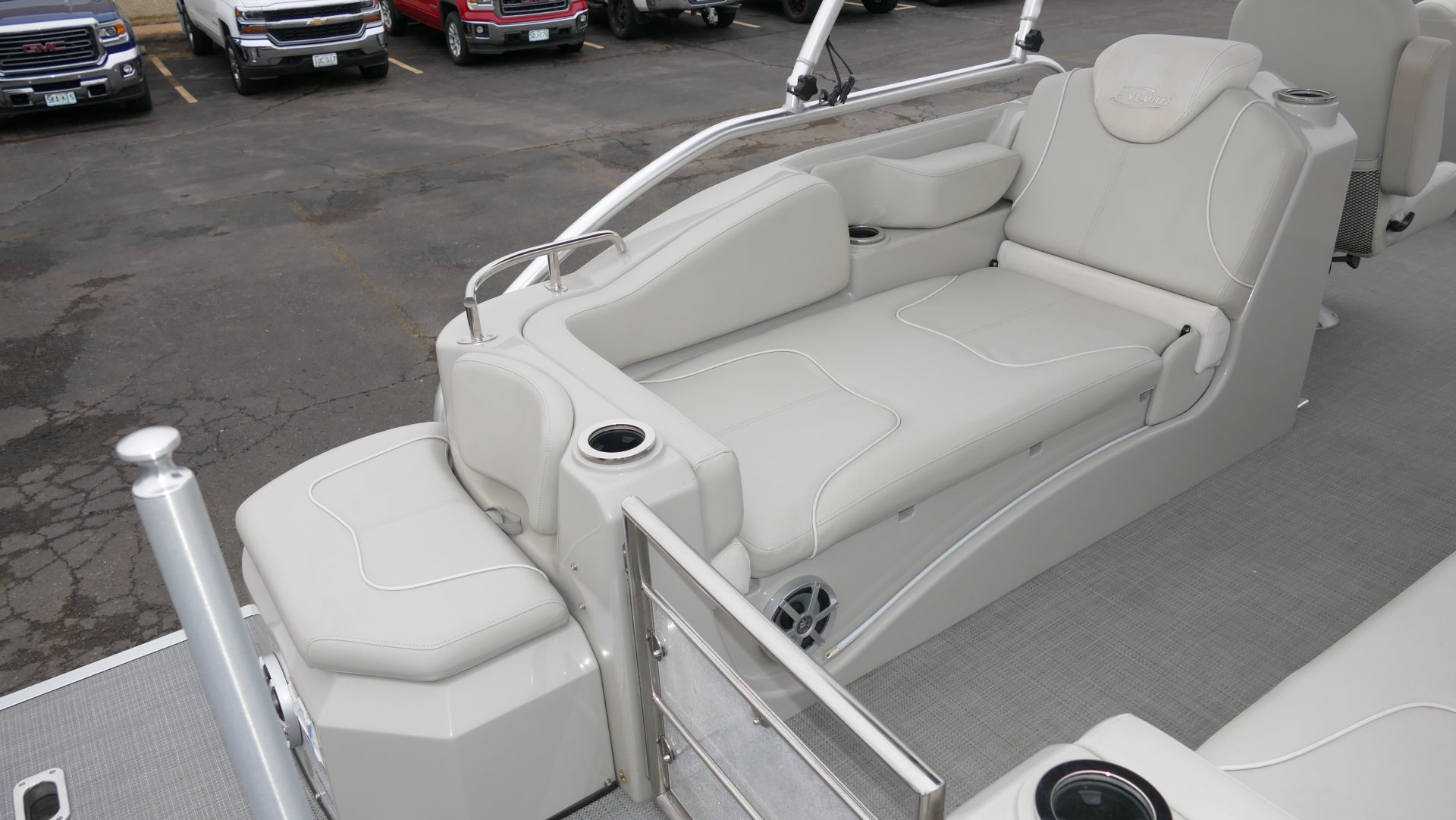 2016 Sylvan S5 - Image 29