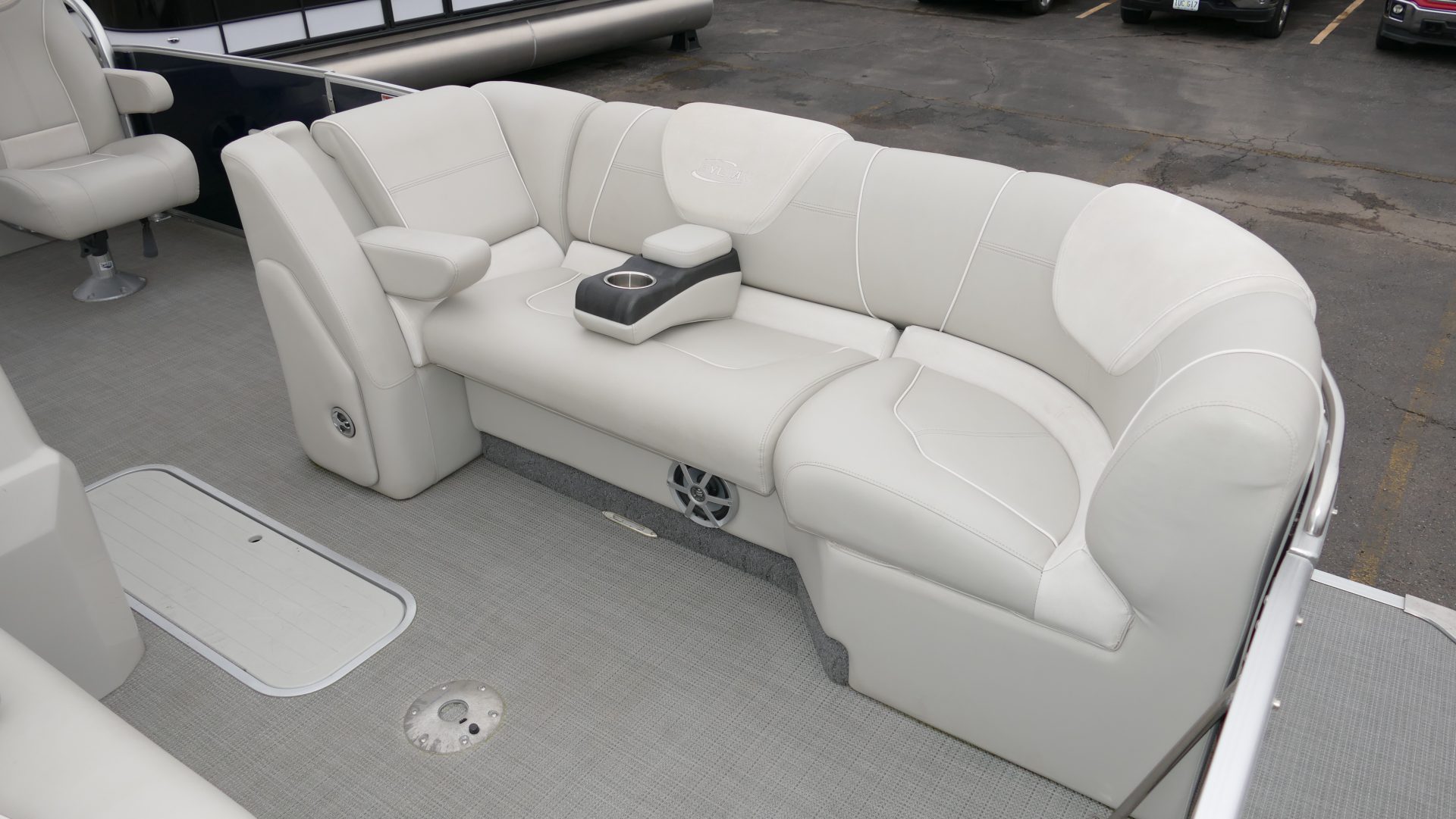 2016 Sylvan S5 - Image 35