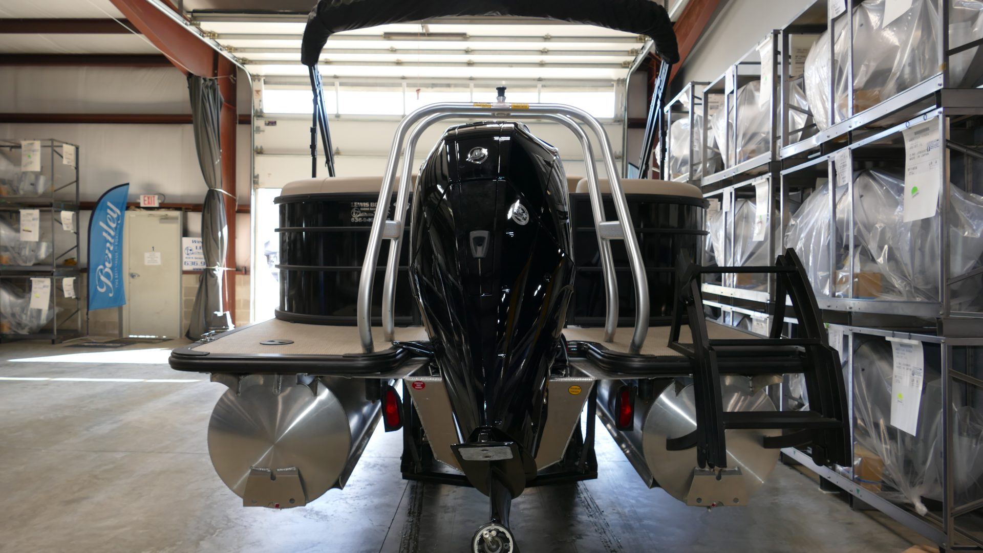 2024 Bentley Pontoons Legacy 243 Navigator - Image 7