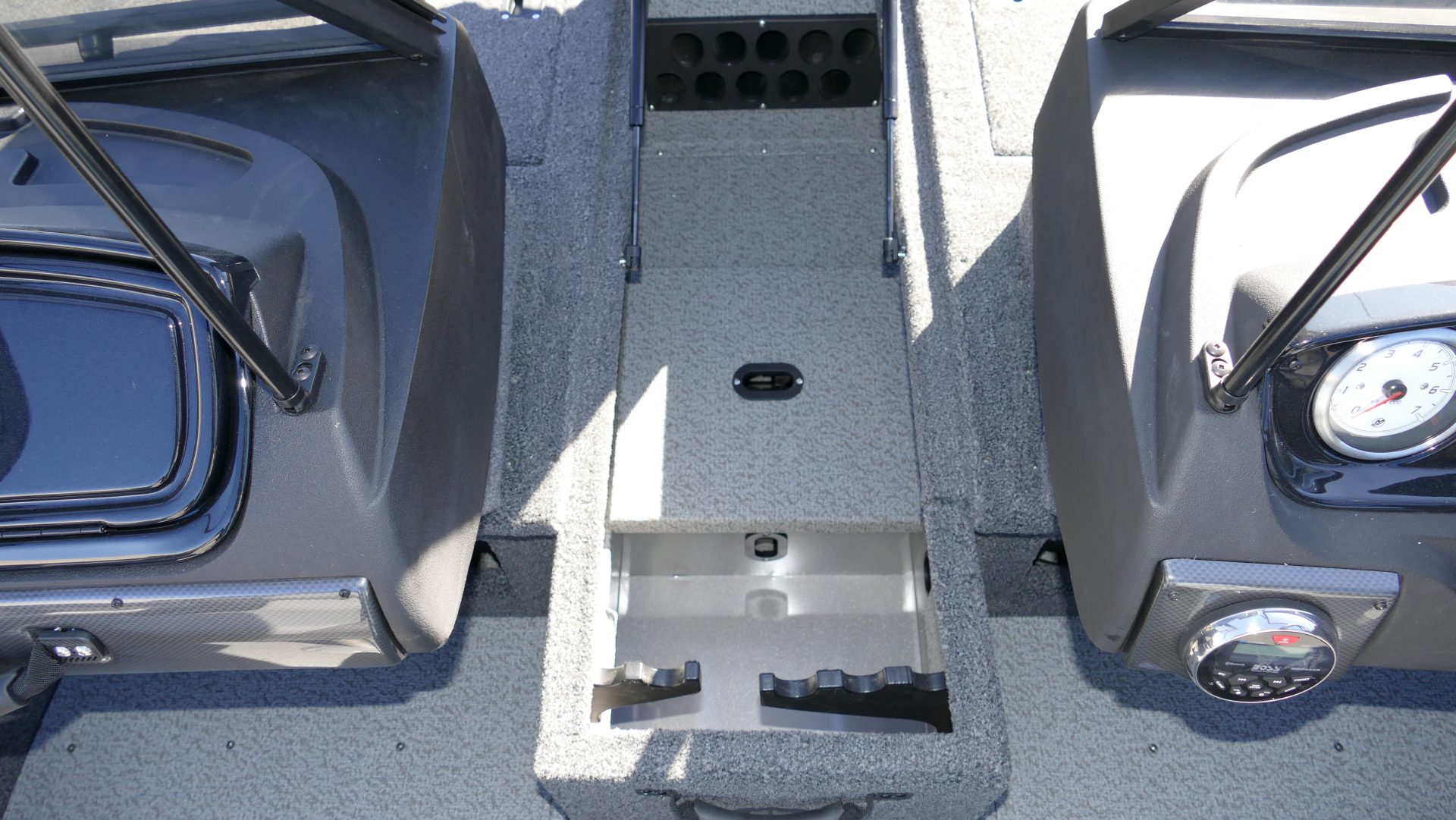 2025 Crestliner 1750 Hawk WT - Image 26