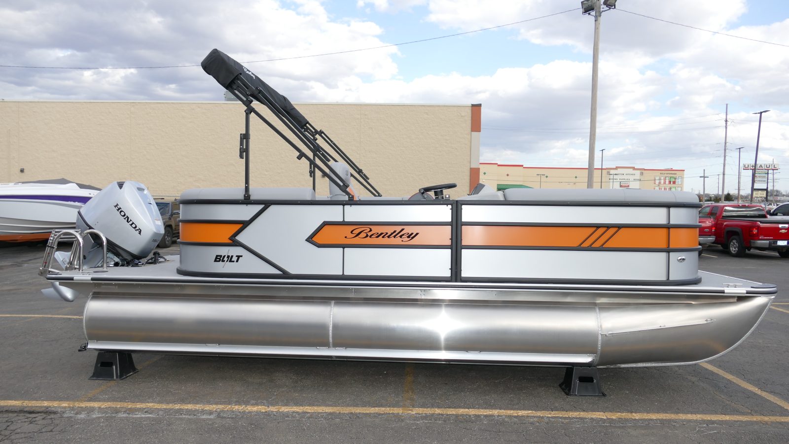 2025 Bentley Pontoons Bolt 203